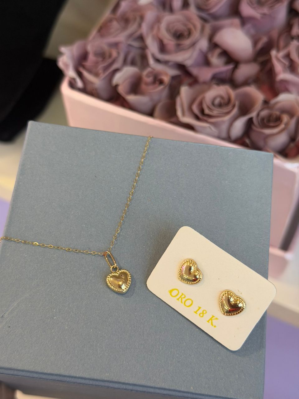 18K Gold Heart Jewelry Set (750)