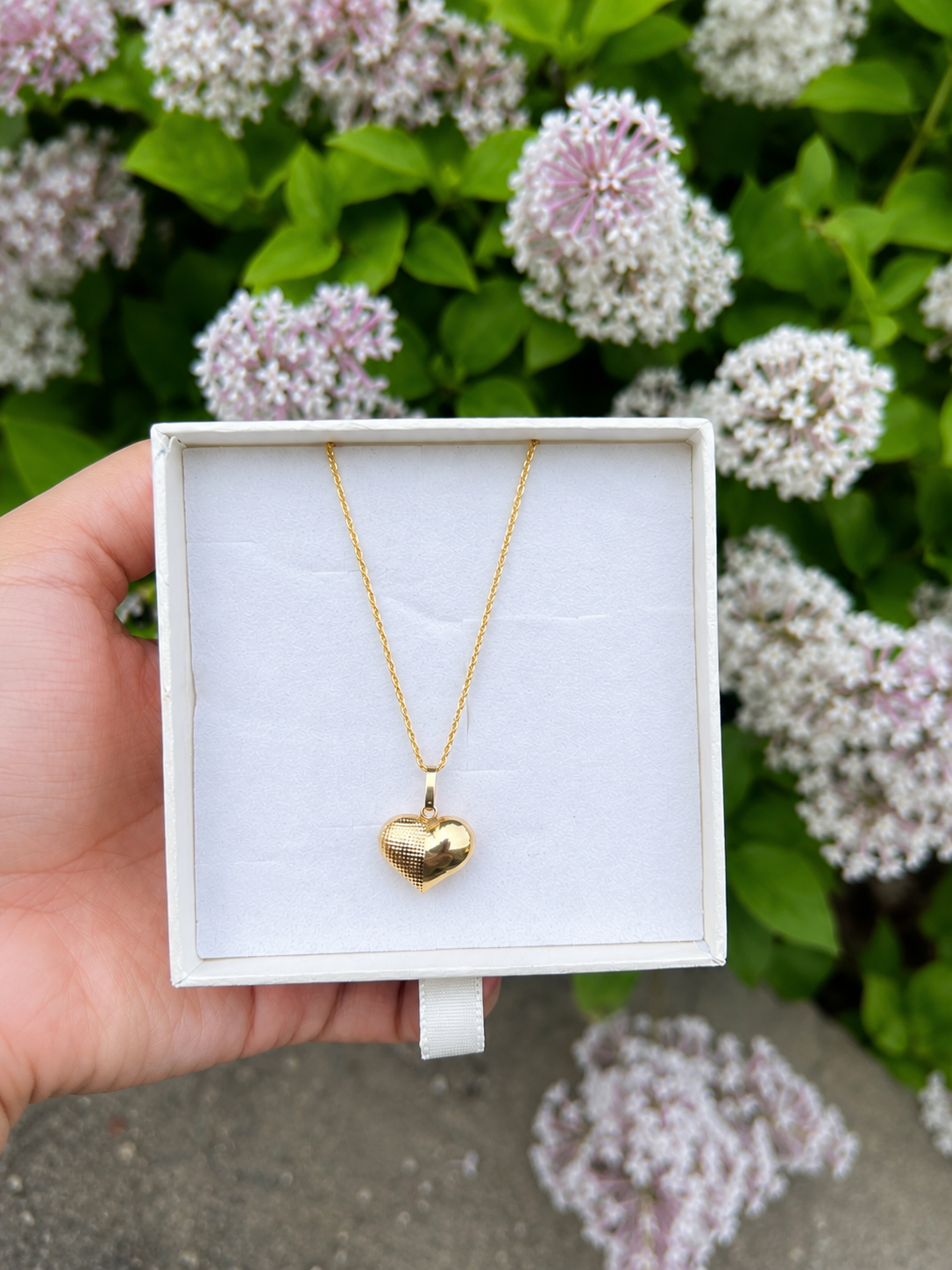 18K Gold Textured Heart Necklace (750)